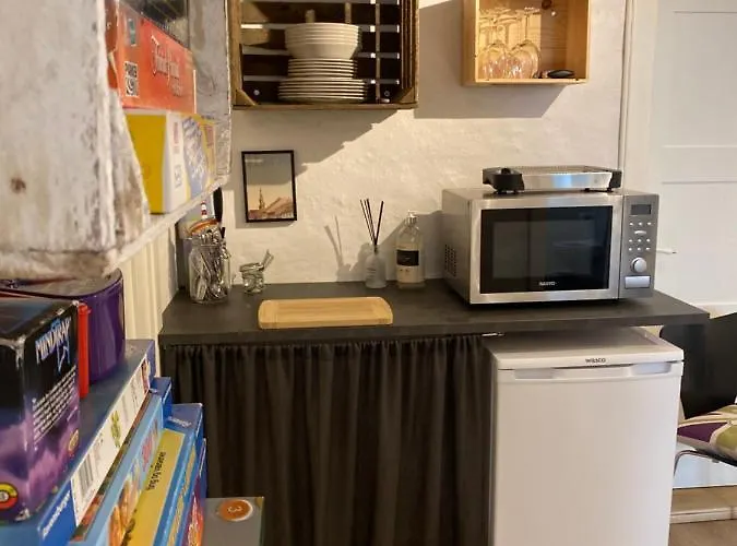 Cosy Private Room Close To Copenhagen Centre